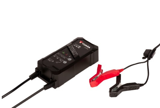 Yuasa batteriladdare 12V 6A